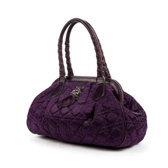 Dior Charming Doctors - Picture 1 of 8